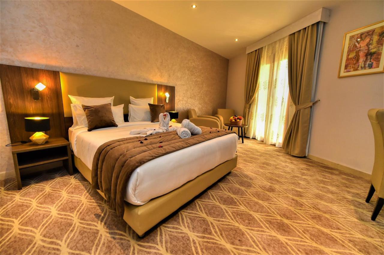Mf Hotel Oran Bir El Djir Екстериор снимка