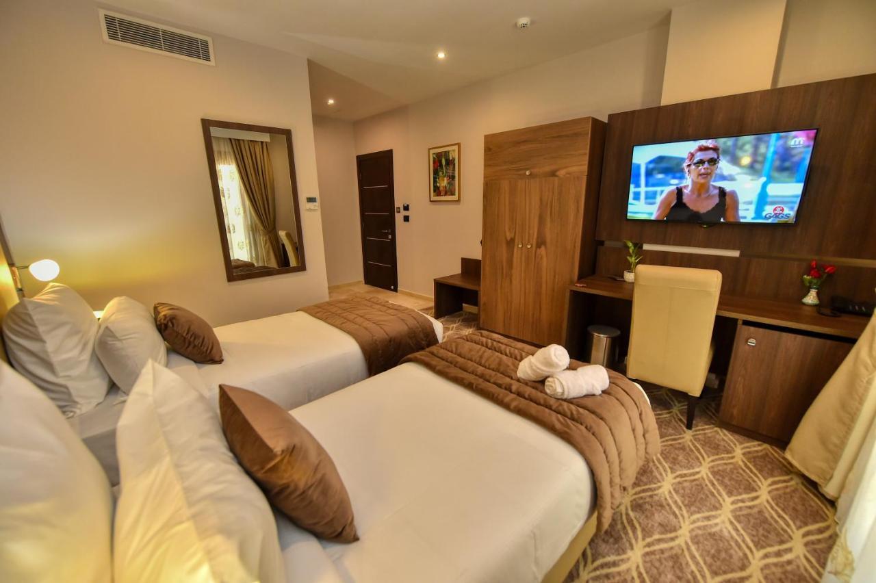 Mf Hotel Oran Bir El Djir Екстериор снимка