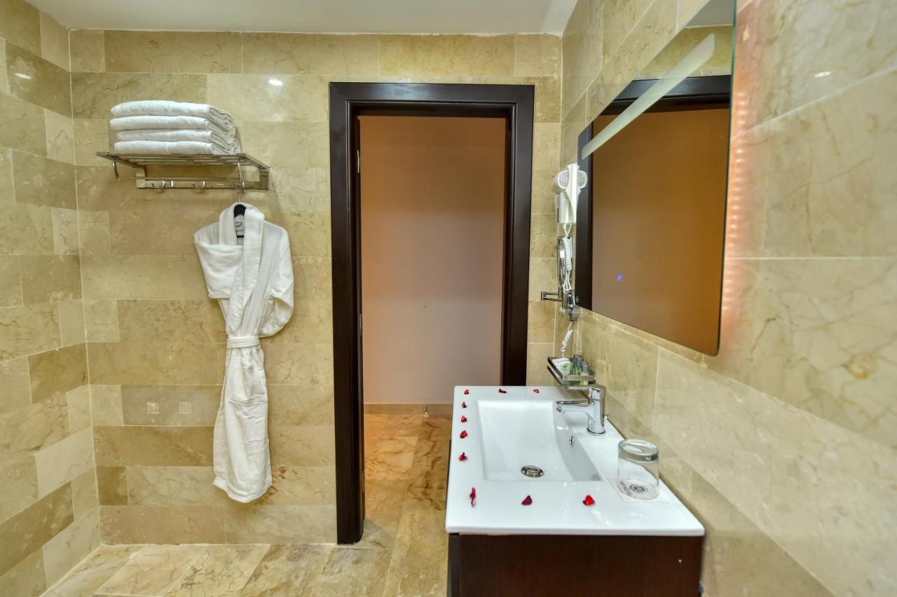 Mf Hotel Oran Bir El Djir Екстериор снимка