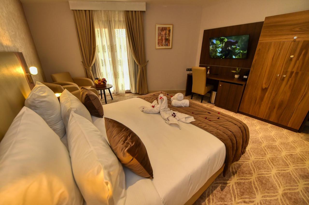 Mf Hotel Oran Bir El Djir Екстериор снимка